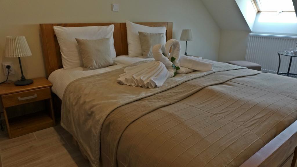 Alice Panzio Gold Bed and Breakfast Kalocsa Buitenkant foto